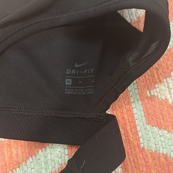 Nike Dri-fit sports bra - Picture 5 of 6